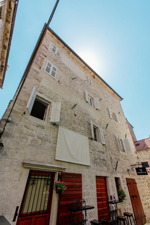 Old Town Museum Square Apartment Kotor Exteriör bild